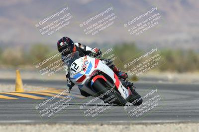 media/Oct-19-2024-CVMA (Sat) [[7df39c5a0d]]/Race 3-Formula UL-American Thunder/